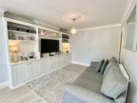 54 Mytton Oak Rd-13.jpg