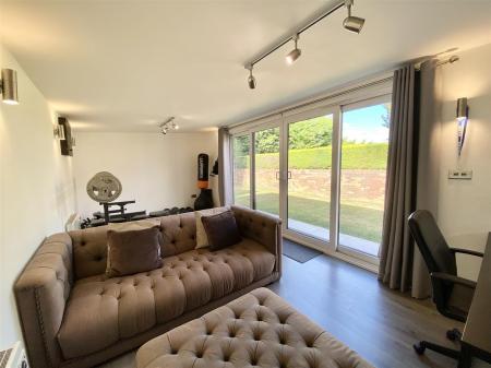 54 Mytton Oak Rd-30.jpg