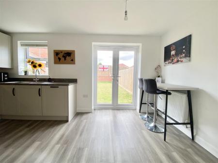 10 morris Grove-15.jpg