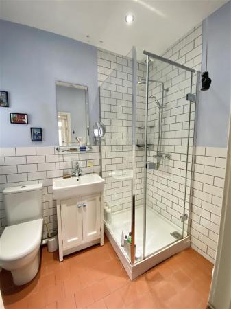 6 Coton Crescent -14.jpg