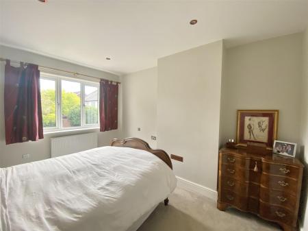 51 Woodfield Rd-16.jpg