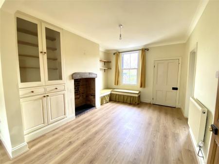 25 Benyon Street-6.jpg