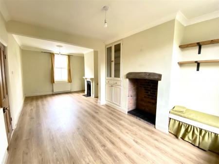 25 Benyon Street-8.jpg