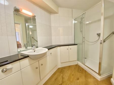 14 Radbrook House-8.jpg