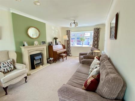 2 Eldon Drive-11.jpg