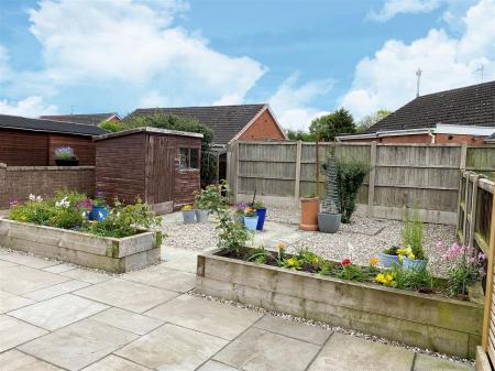 garden 2.jpg