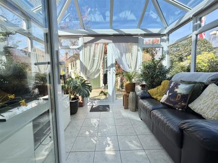 New pics for church close bicton. -6.jpg