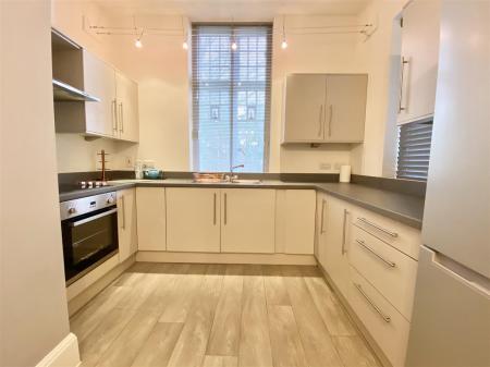 73 Leighton Park-3.jpg