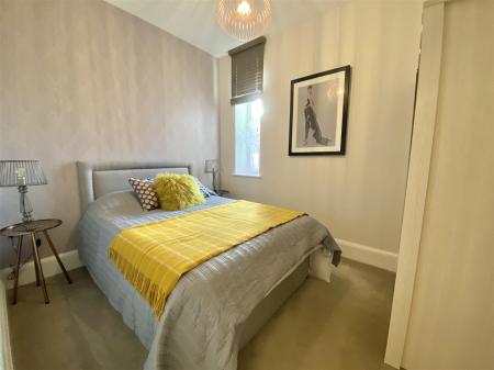 73 Leighton Park-7.jpg