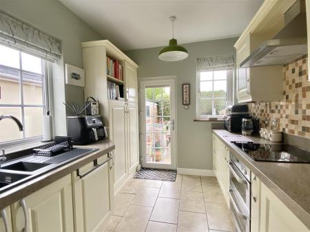 134 Monkmoor rd-9.jpg