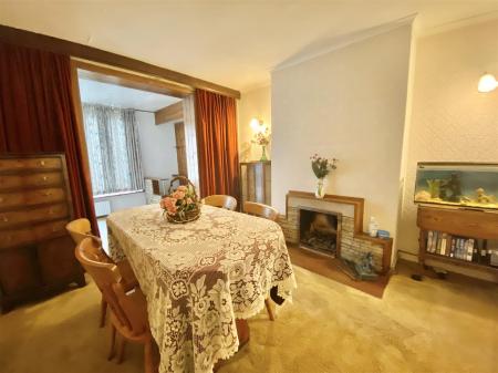 7 Grangefields Rd-5.jpg