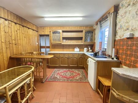 7 Grangefields Rd-2.jpg