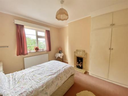 7 Grangefields Rd-12.jpg