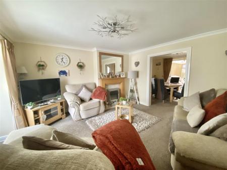 34 Harlescott-10.jpg