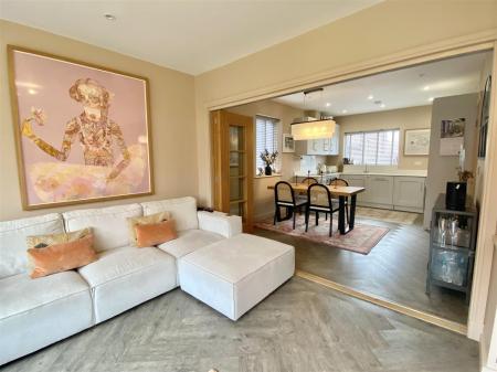 Dalgleighs Cres-6.jpg