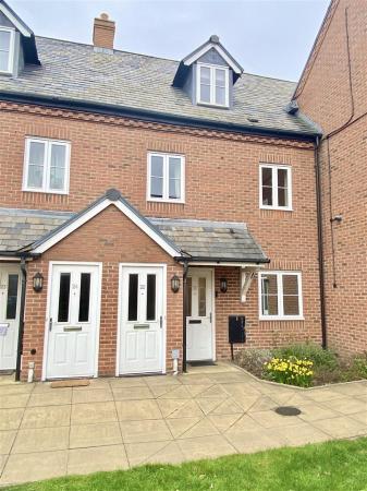 22 simpson square-2.jpg