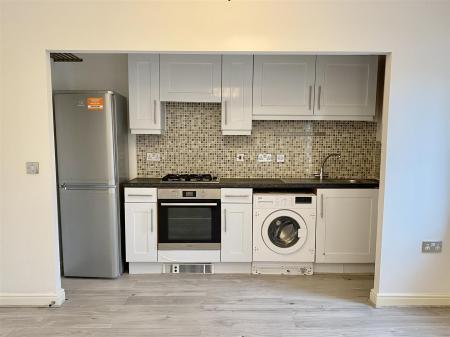 22 simpson square-11.jpg