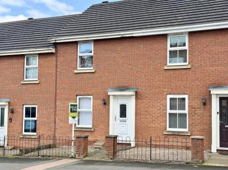 6 Hallcroft Court-2.jpg