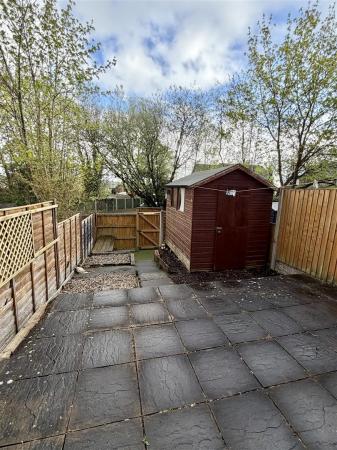 Hallcroft court-7.jpg