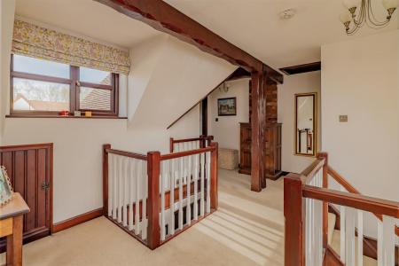 interior21.jpg