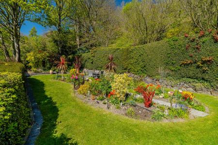 Garden 3.jpg