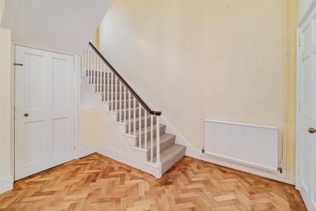 13 Claremont Hill_17.jpg