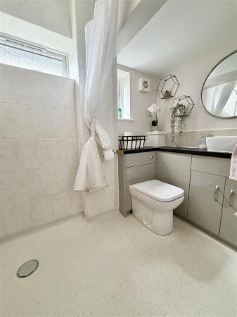 17 Grangefields Rd-9.jpg