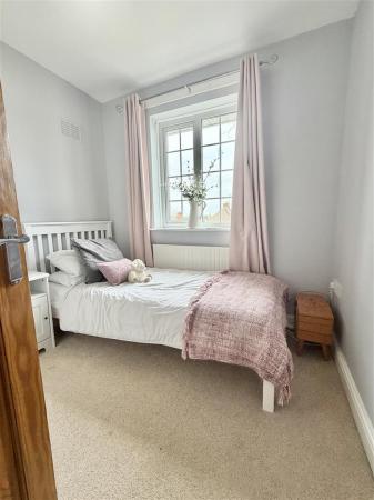 17 Grangefields Rd-15.jpg