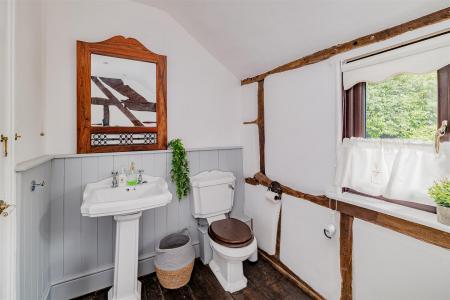 interior23.jpg