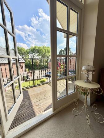 19 Baytree Close-20.jpg
