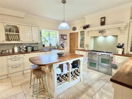 19 Baytree Close-5.jpg