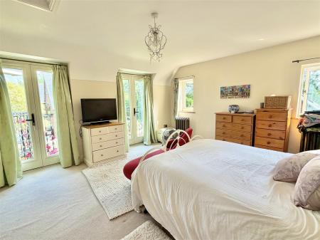19 Baytree Close-19.jpg