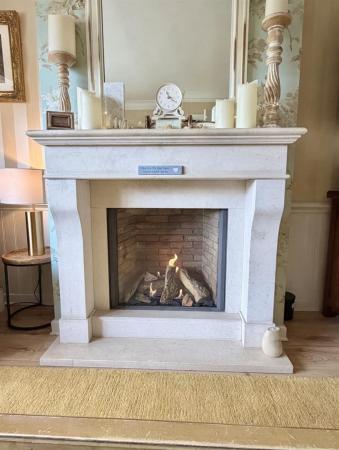 fireplace.jpg