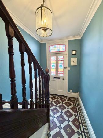 11 Coton Crescent-14.jpg