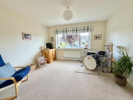 3 Stilton Close-11.jpg