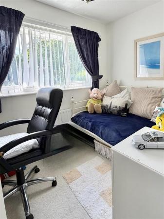 29 Kenton Drive-4.jpg