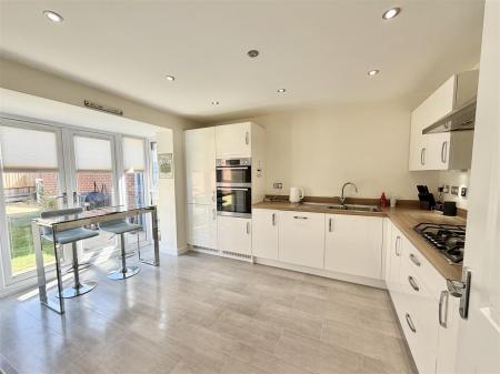 Wrekin Dove Close-7.jpg