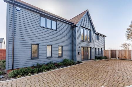 3 Meadow View, 2026 (17).jpg