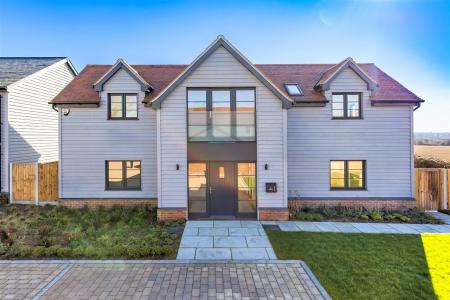 4  meadow view ext (3).jpg