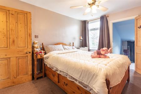 174 High Road  (14).jpg