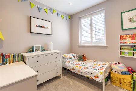 80 Crows Road  (14).jpg