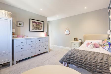 80 Crows Road  (21).jpg