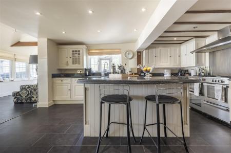 2 Lower Bury (5).jpg