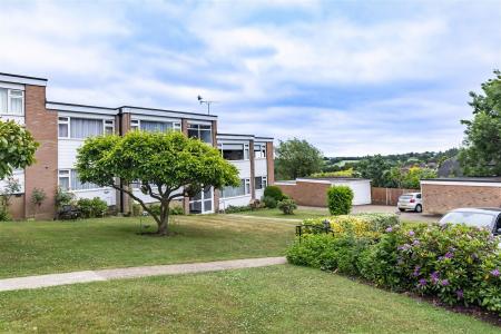 13  Bower Court (19).jpg