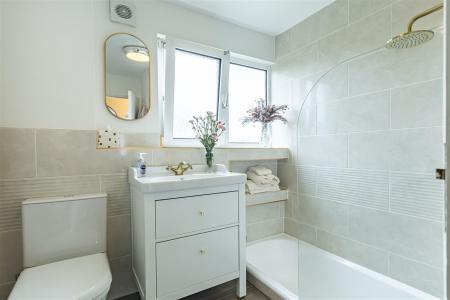 13  Bower Court (6).jpg