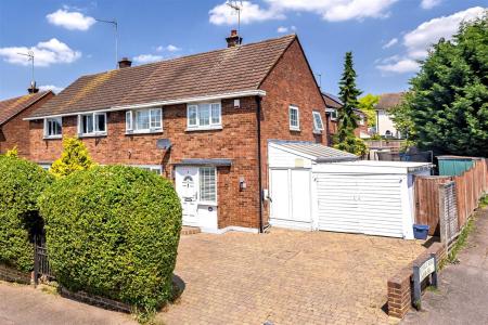 102 Beaconsfield (25).jpg