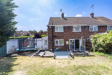 102 Beaconsfield (20).jpg