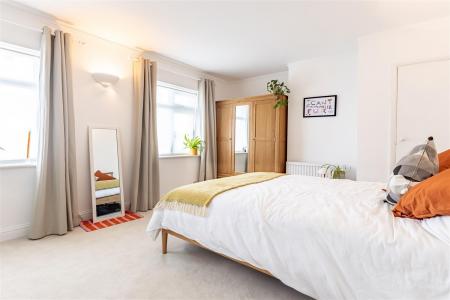 38 Shaftesbury (18).jpg