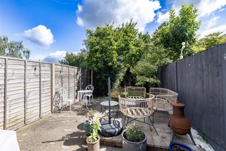 30 St Johns Road (20).jpg