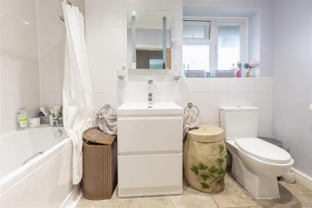 30 Borders La (4).jpg